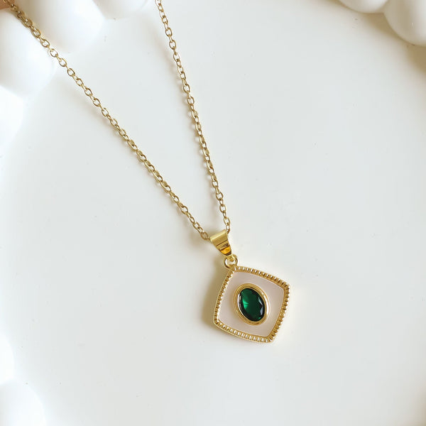 Daisy Necklace