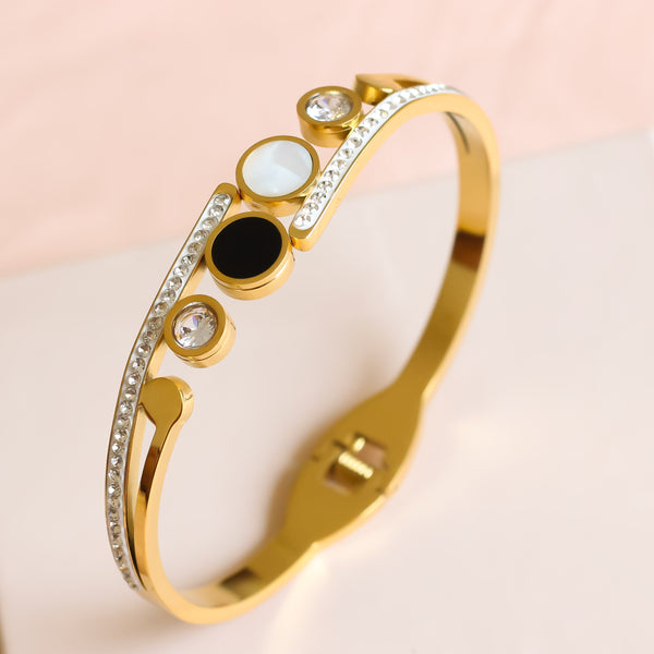 Gold Amen Bracelet