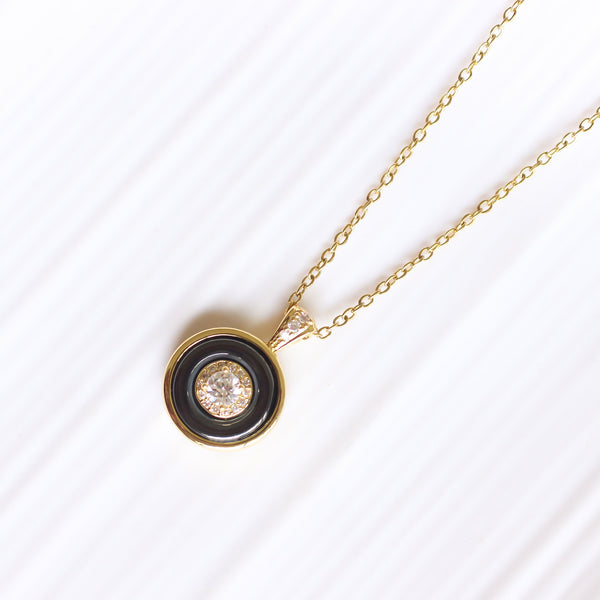 Oluv Necklace