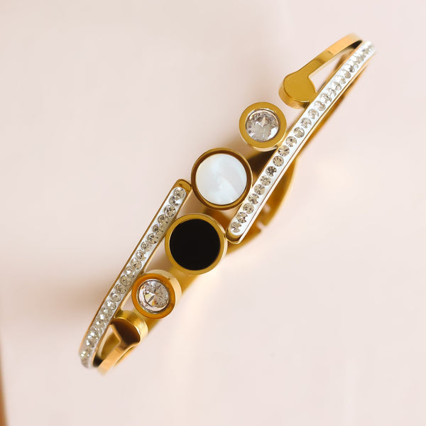 Gold Amen Bracelet