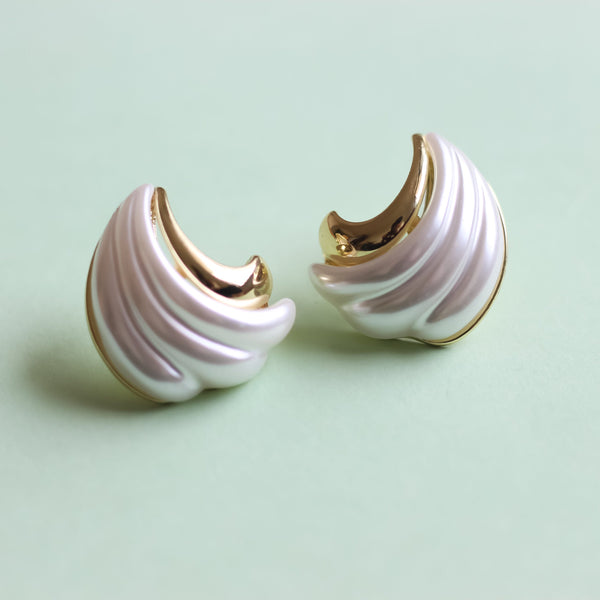 Syna Earrings