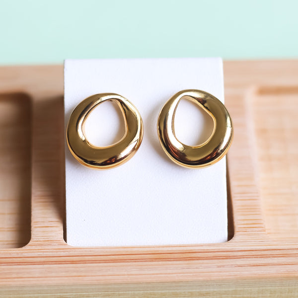 Circle Hollow Studs