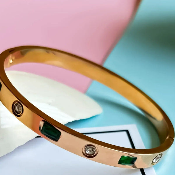 Emerald Stone Cartier Bracelet