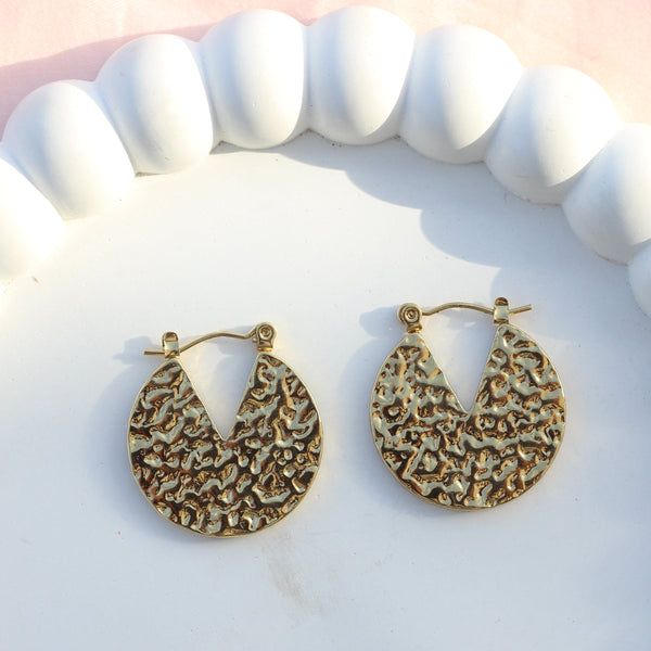 Luna Hoops