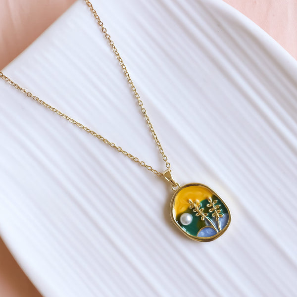 Aisle Necklace