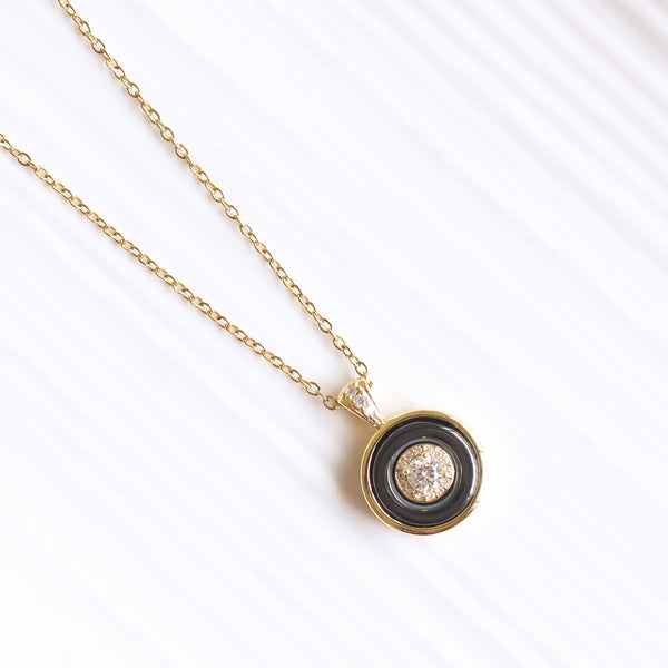 Oluv Necklace