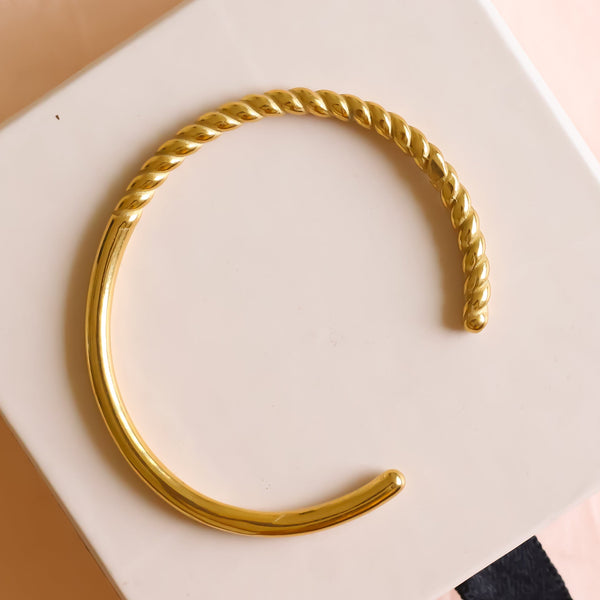 Half n Half Bangle