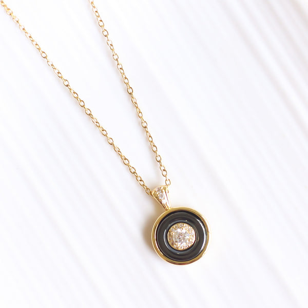 Oluv Necklace