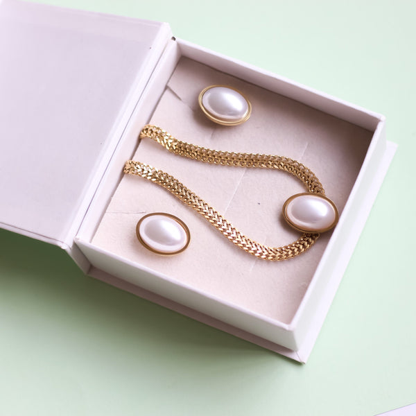 Classic Pearl Set | Set Of 2