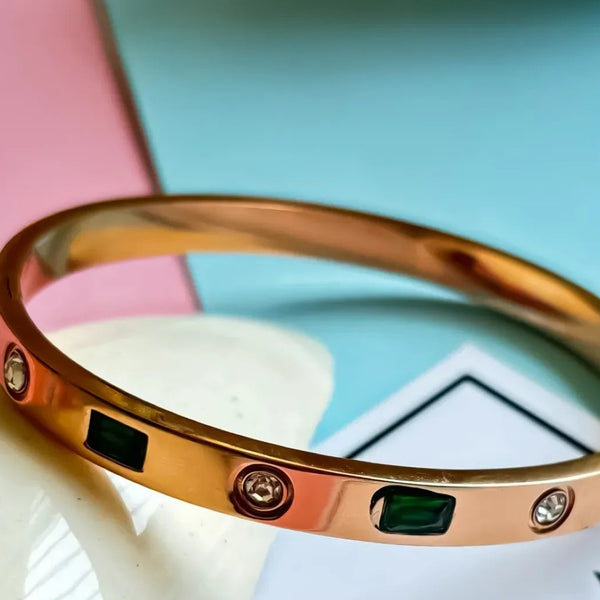 Emerald Stone Cartier Bracelet
